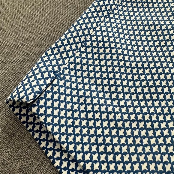 NEW! Ann Taylor Devin Fit Shorts Size 4 Blue & White $59 Cotton Blend Bermuda - Picture 2 of 14